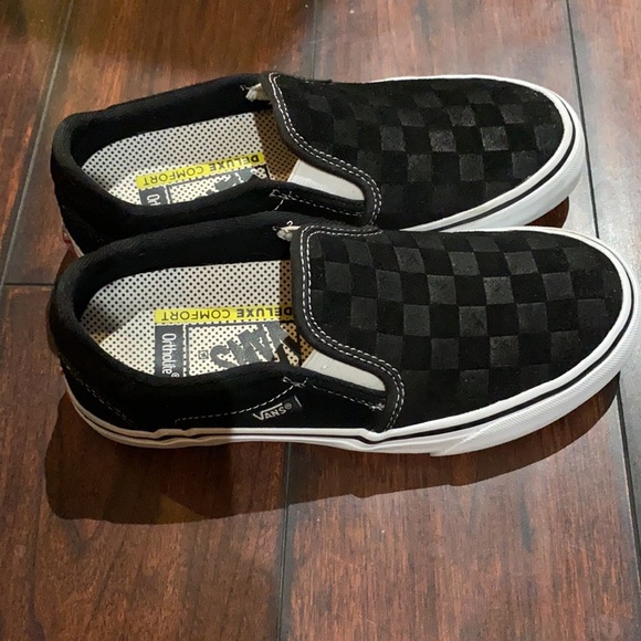Slip on vans - Picture 2 of 3